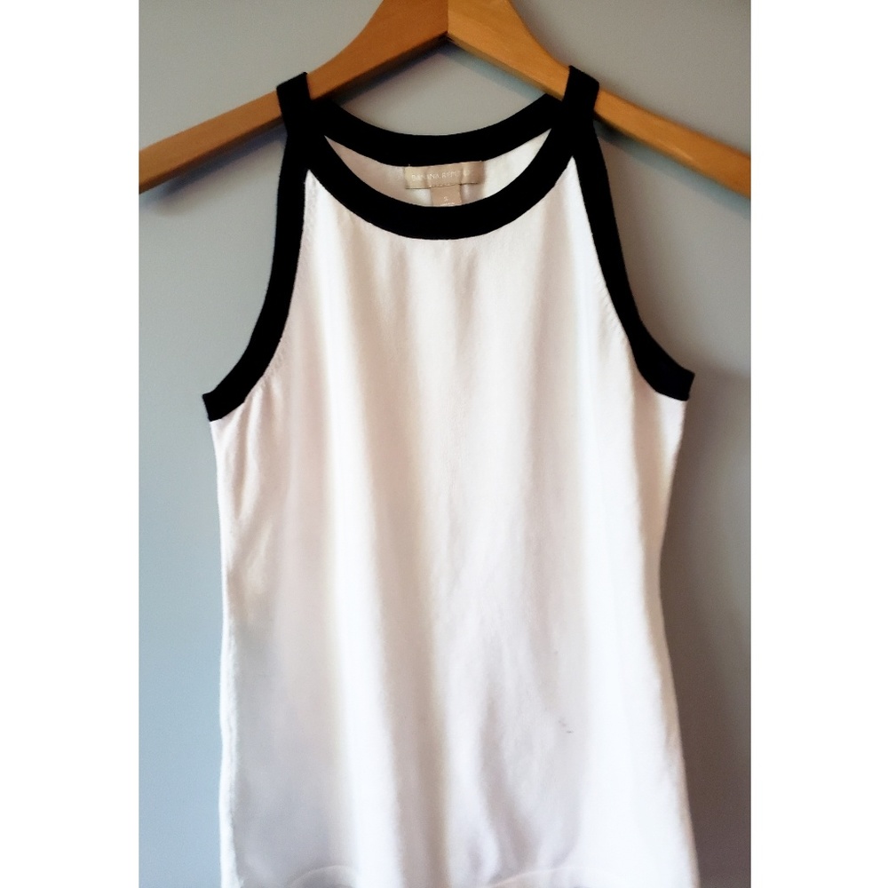 2/20 Banana Republic Black & White Halter TopD6
